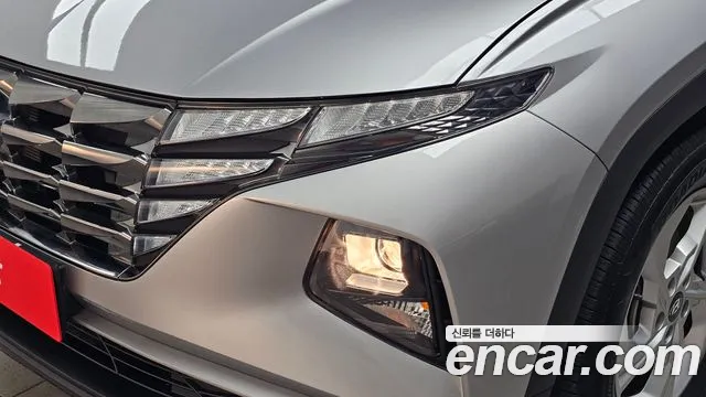 Hyundai Tucson Tucson (NX4) Дизель 2.0 2WD — Фото автомобиля 22