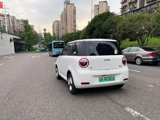 Changan Lumin — Фото автомобиля 11