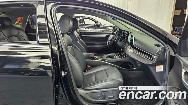 Hyundai Grandeur (New) Hybrid — Фото автомобиля 16
