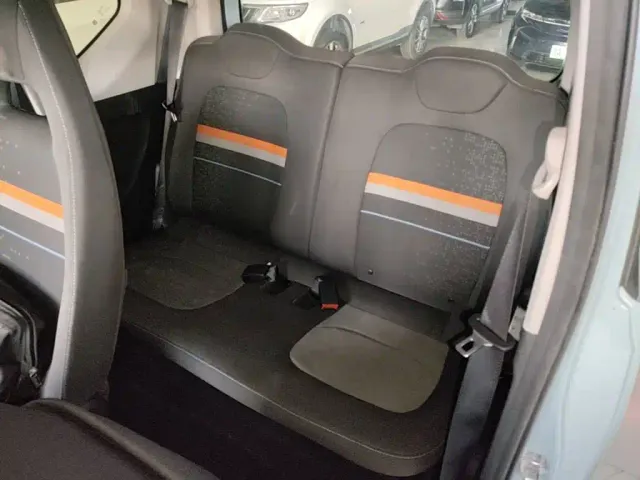Wuling Hongguang Mini EV — Фото автомобиля 16