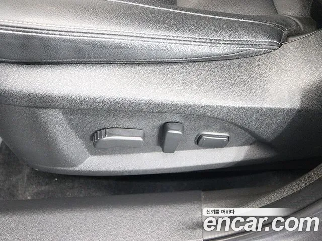 Renault-KoreaSamsung QM6 Новый QM6 2.0 LPe LE Signature 2WD — Фото автомобиля 18