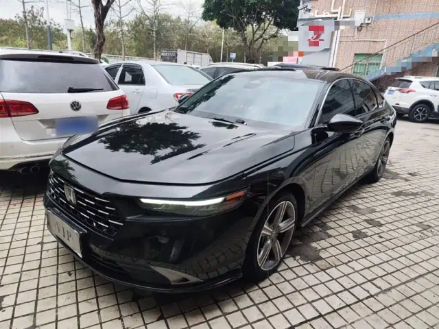 Фотография автомобиля — Honda Accord