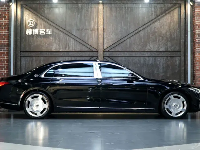 Mercedes-Benz Maybach S-Class — Фото автомобиля 19