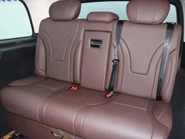Mercedes-Benz V-Class — Фото автомобиля 17