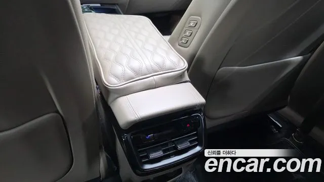 Kia K8 2.5 Бензин 2WD — Фото автомобиля 24