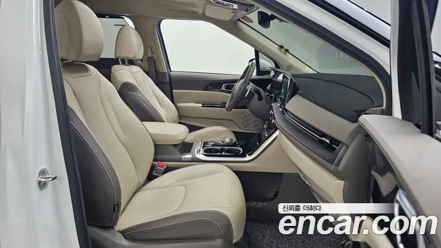 Kia Canival Carnival 4 поколение Бензин 9 мест Signature — Фото автомобиля 3