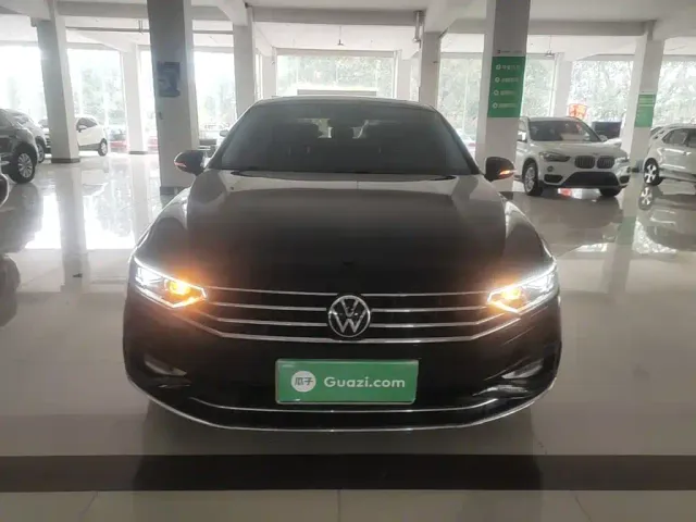 Volkswagen Magotan — Фото автомобиля 2