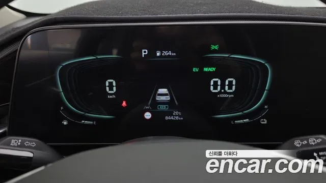 Kia Niro The All New — Фото автомобиля 11