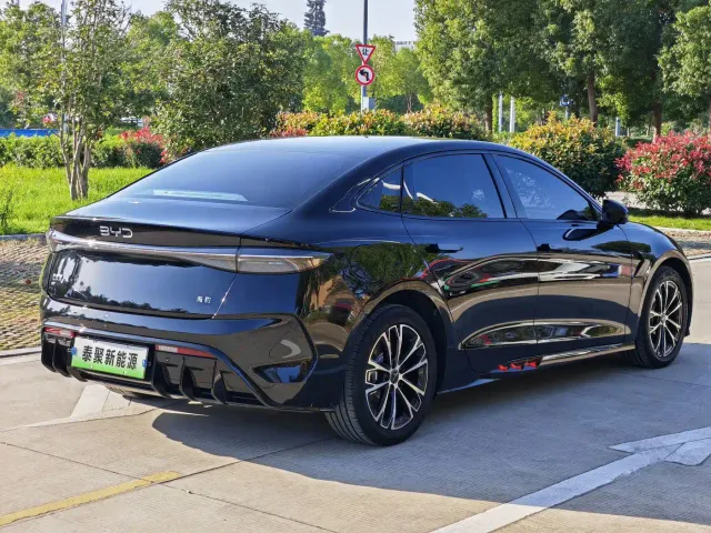 BYD Seal — Фото автомобиля 4