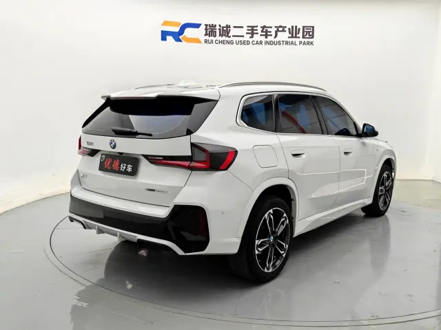 BMW X1 — Фото автомобиля 15