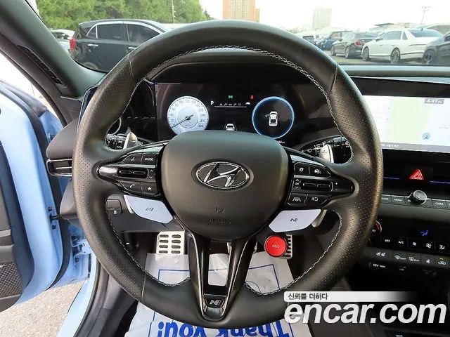 Hyundai Avante CN7 — Фото автомобиля 9
