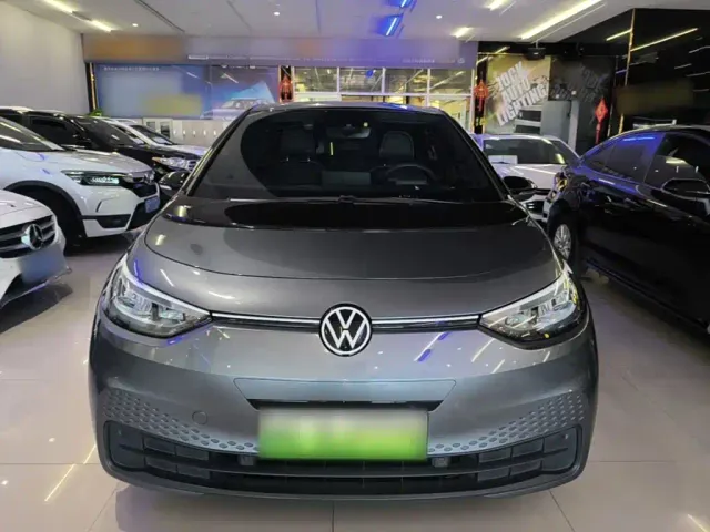 Volkswagen ID.3 — Фото автомобиля 2
