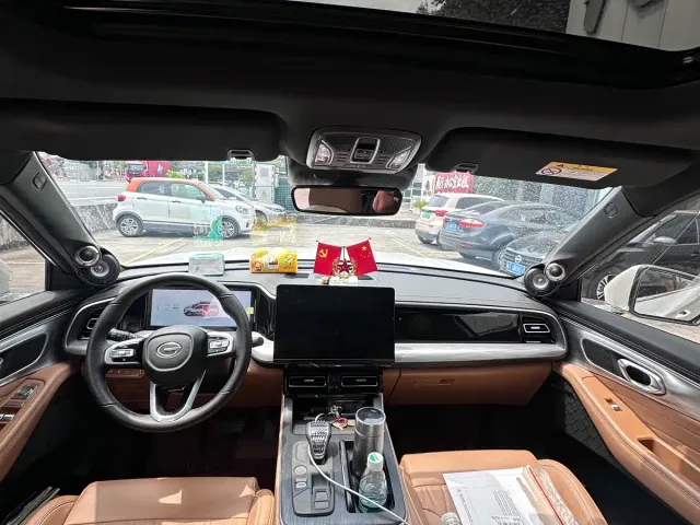 GAC Trumpchi GS8 — Фото автомобиля 6
