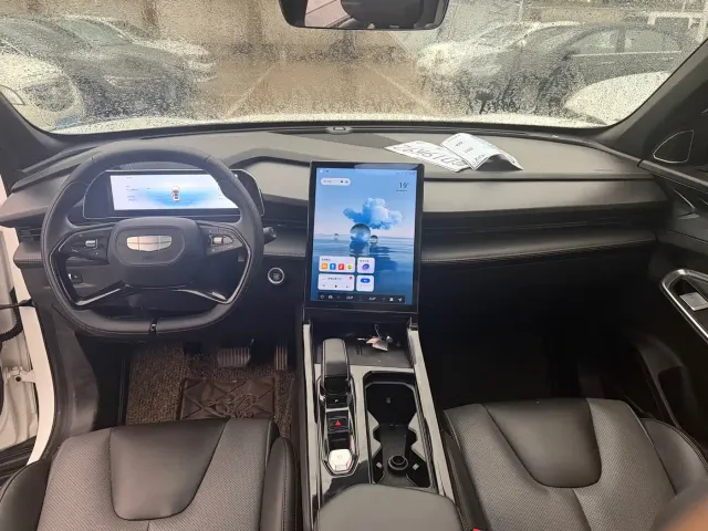 Geely Boyue — Фото автомобиля 4