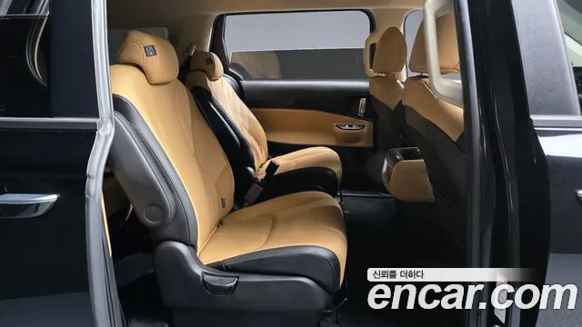 Kia Carnival 4th Gen — Фото автомобиля 17