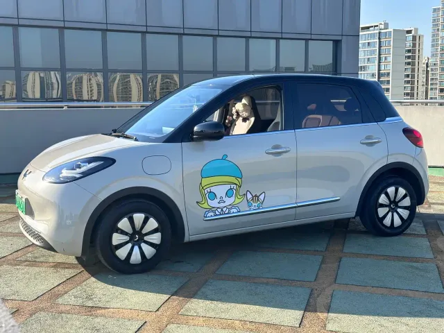 Wuling Bingo — Фото автомобиля 4