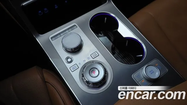 Genesis GV80 — Фото автомобиля 9