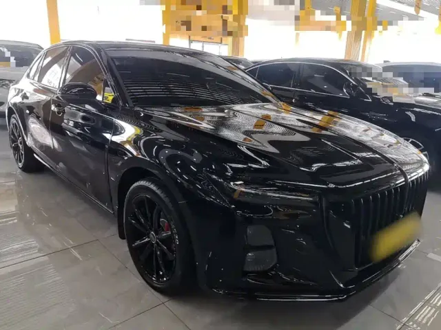 Hongqi H5 — Фото автомобиля 3