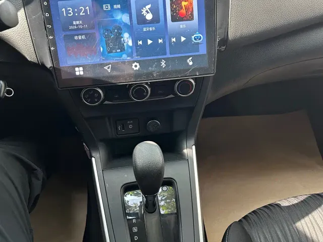 Nissan Sylphy — Фото автомобиля 11