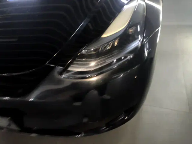 Tesla Model Y — Фото автомобиля 23