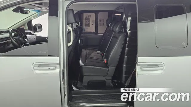 Hyundai Staria Staria L3.5 Карго 5 мест — Фото автомобиля 11