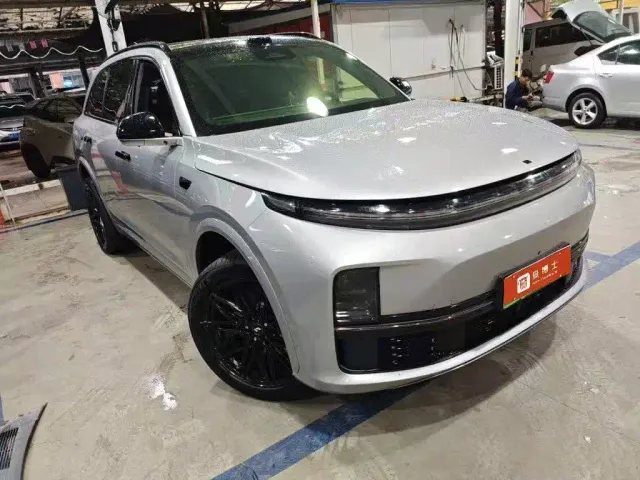 Фотография автомобиля — Li Auto L7
