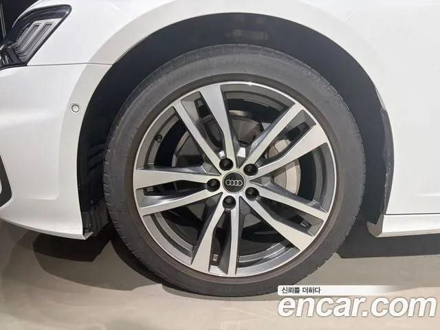 Audi A6 C8 — Фото автомобиля 5