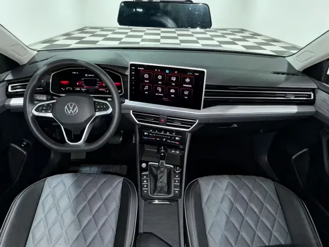 Volkswagen Sagitar — Фото автомобиля 8