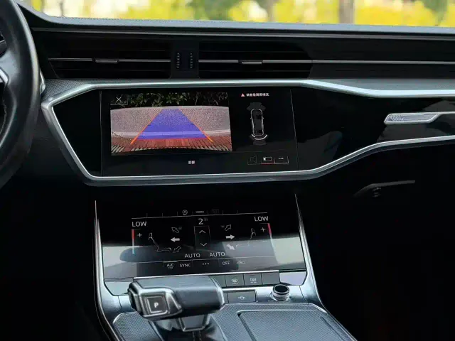 Audi A6L — Фото автомобиля 8