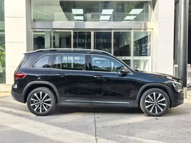 Mercedes-Benz GLB-Class — Фото автомобиля 4