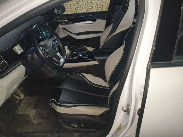 BYD Qin PLUS — Фото автомобиля 16