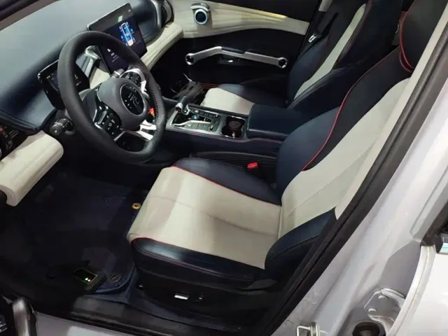 BYD Yuan PLUS — Фото автомобиля 14