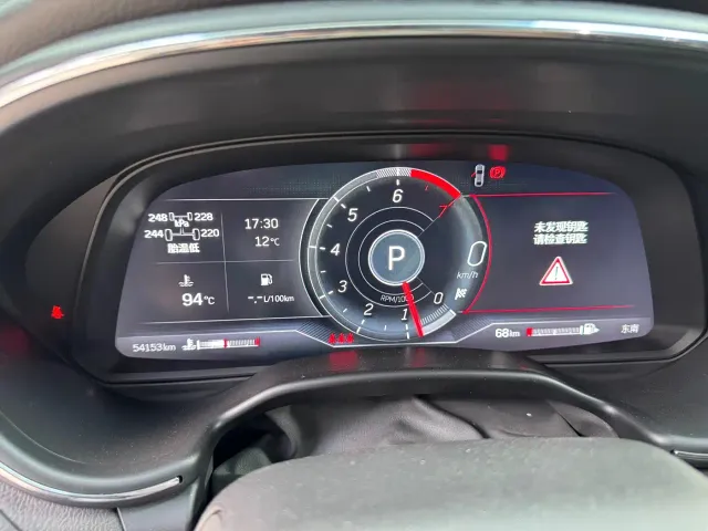 Cadillac CT5 — Фото автомобиля 14