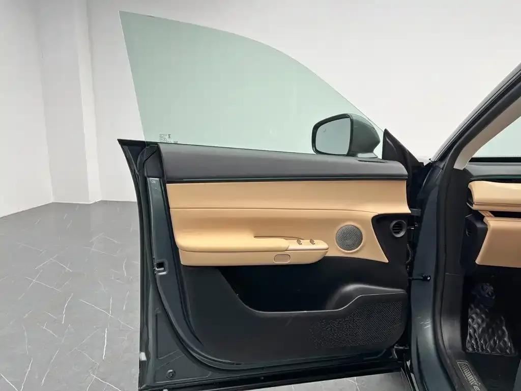 Exeed Exlantix ET 2024 EV 540 Pro 4WD Edition — Фото автомобиля 12