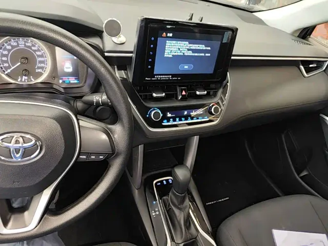 Toyota Frontlander 2022 2.0L CVT Elite — Фото автомобиля 9