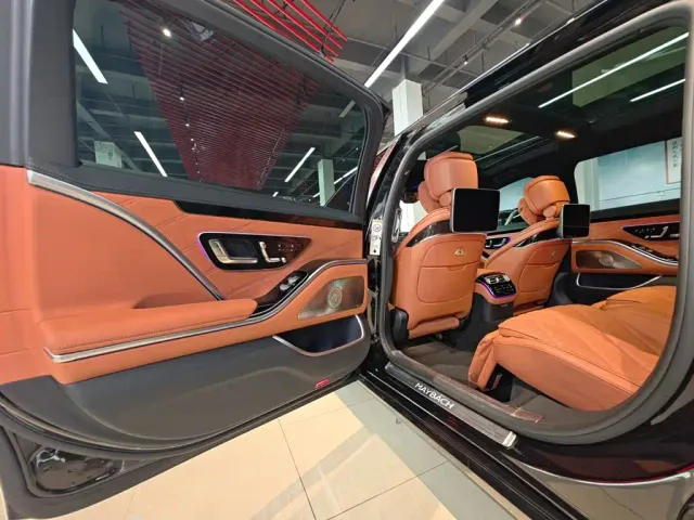 Mercedes-Benz Maybach S-Class 2024 Facelift S 480 4MATIC — Фото автомобиля 30