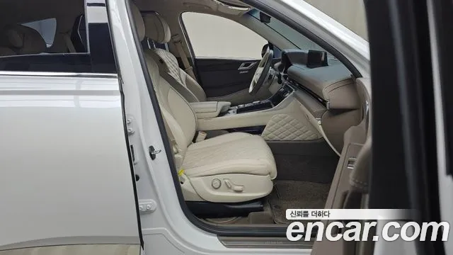 Genesis GV80 — Фото автомобиля 17