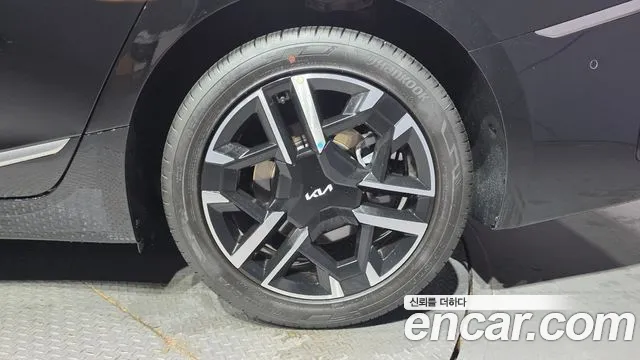 Kia K8 The New K8 2.5 Бензин 2WD — Фото автомобиля 21