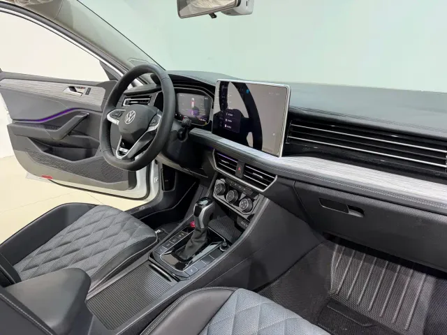 Volkswagen Sagitar — Фото автомобиля 13