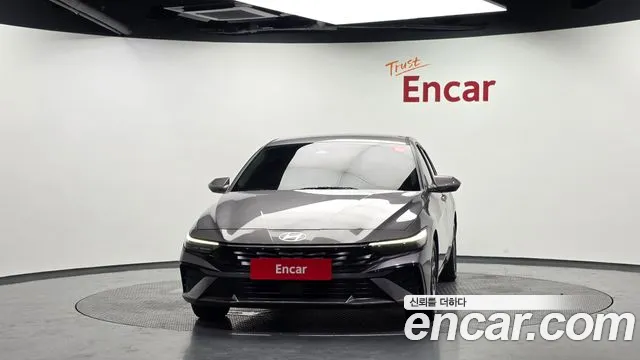 Hyundai AVANTE Новый Avante (CN7) — Фото автомобиля 3