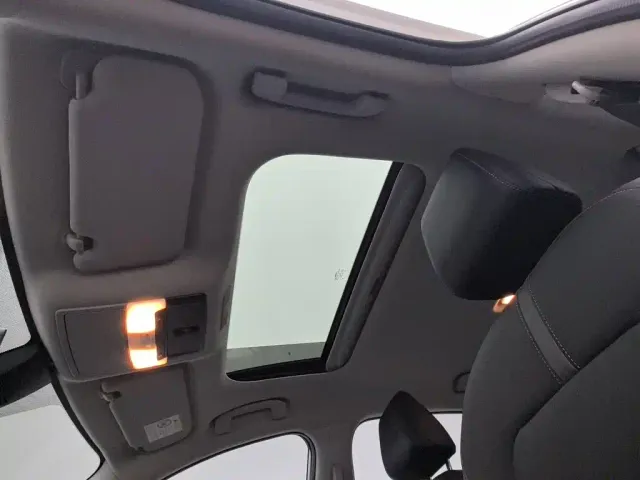 Nissan Sylphy — Фото автомобиля 14