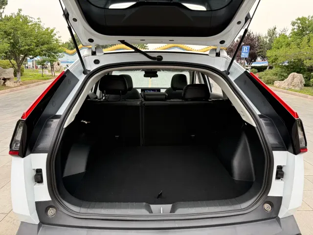 GAC Trumpchi Emkoo — Фото автомобиля 16