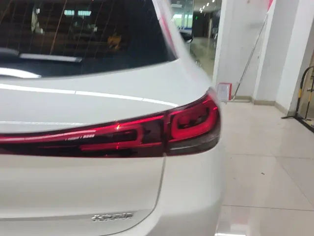 Mercedes-Benz EQA — Фото автомобиля 7