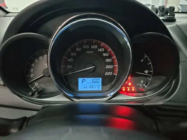Toyota Vios — Фото автомобиля 11