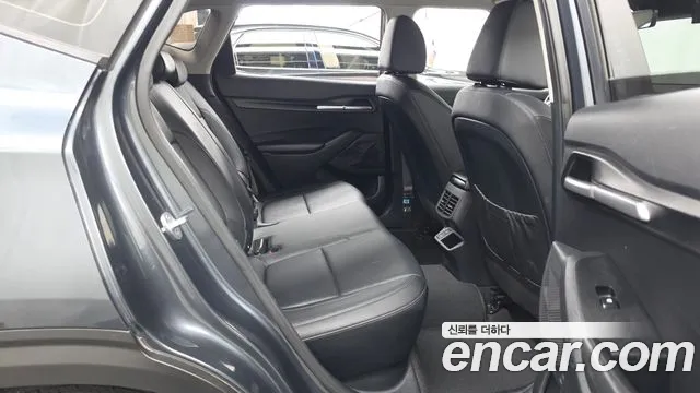 Kia Seltos — Фото автомобиля 18