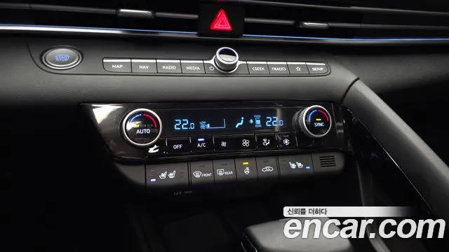 Hyundai Avante CN7 — Фото автомобиля 24