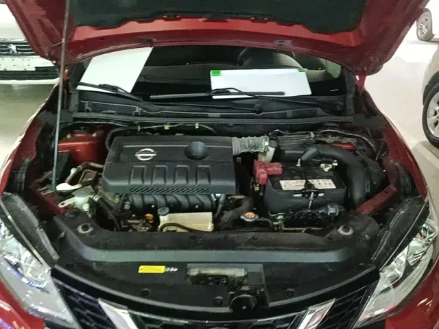 Nissan Tiida — Фото автомобиля 19