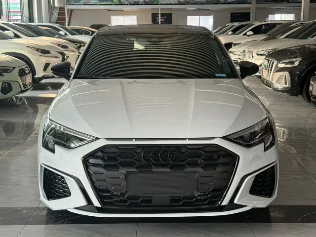 Audi A3 — Фото автомобиля 3