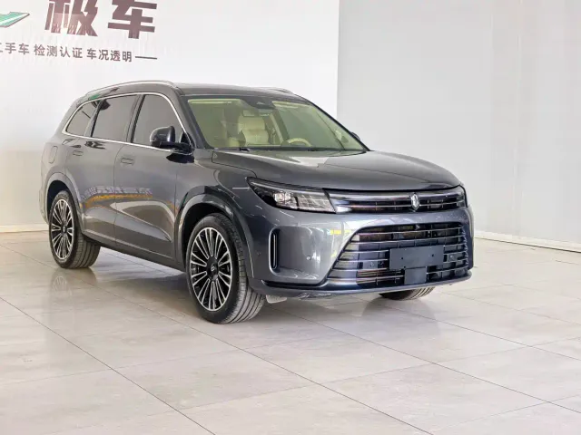 Aito M7 — Фото автомобиля 3