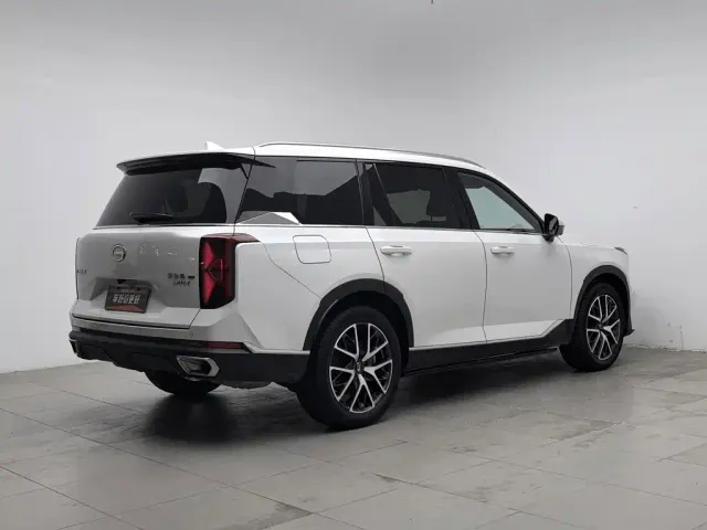 GAC Trumpchi GS8 — Фото автомобиля 2